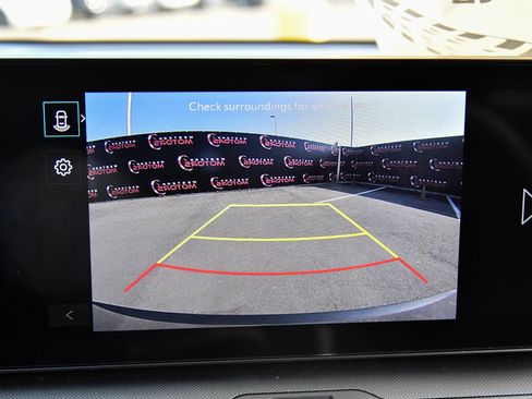 Used 2025 Kia K4 LXS image 17