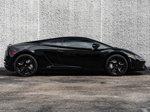 Used 2012 Lamborghini Gallardo LP 550-2 RWD image 18