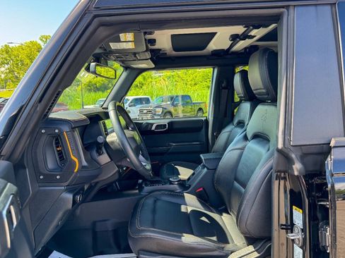 Used 2024 Ford Bronco Badlands AWD/4WD image 22