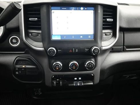 Used 2024 RAM 2500 Big Horn AWD/4WD image 8