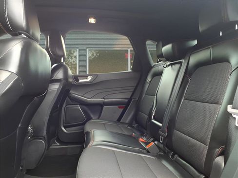 Used 2023 Ford Escape ST-Line Select w/ Tech Pack #2 image 10