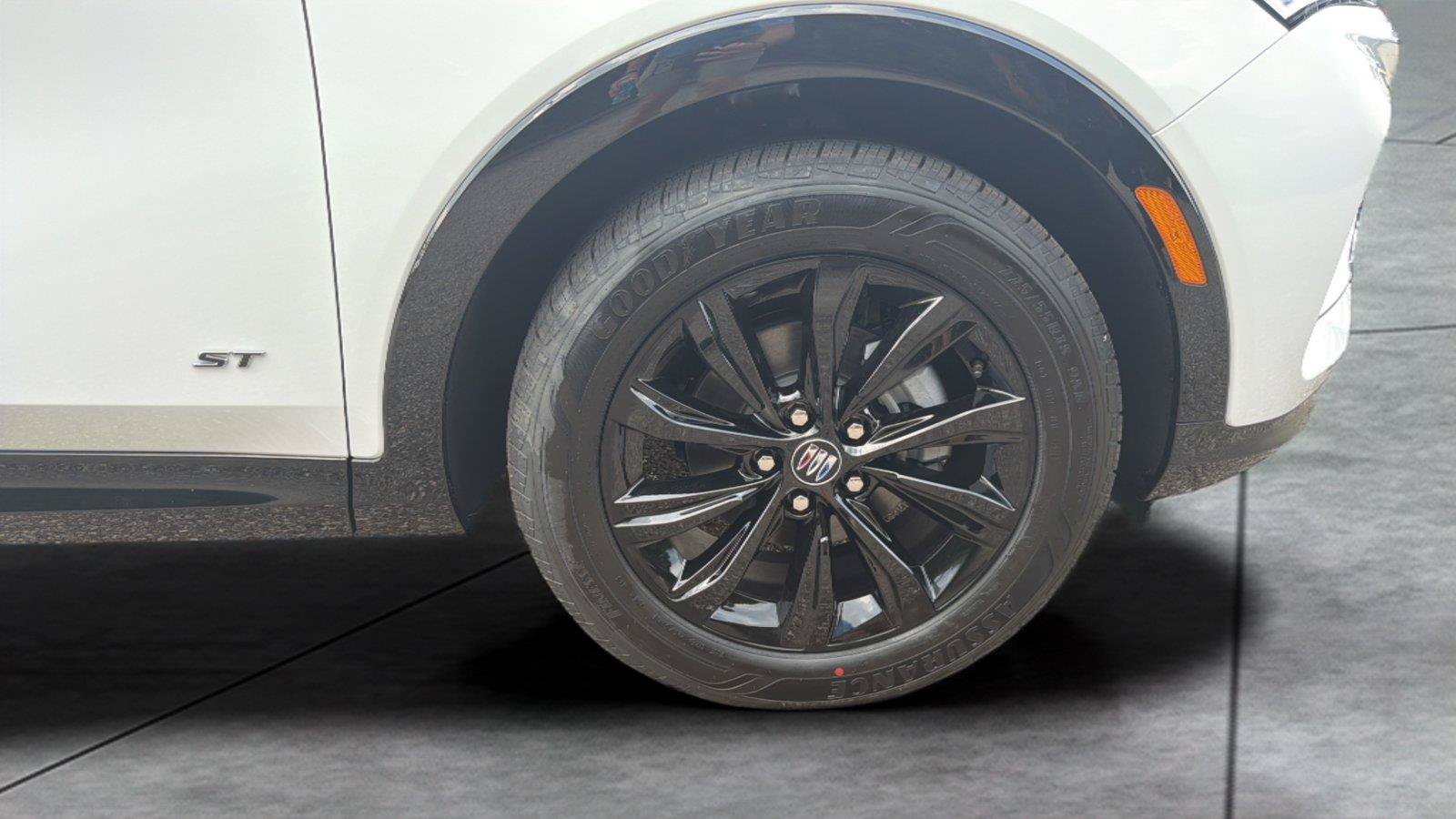 New 2026 Buick Envista Sport Touring w/ Convenience I Package FWD image 25
