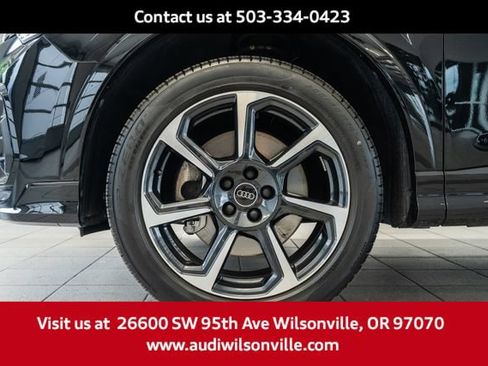 Certified 2025 Audi Q3 2.0T Premium Plus AWD/4WD image 7