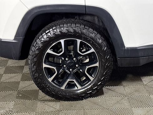 Used 2020 Jeep Compass Trailhawk AWD/4WD image 22