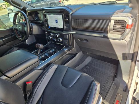 Used 2025 Ford F150 Raptor AWD/4WD image 25