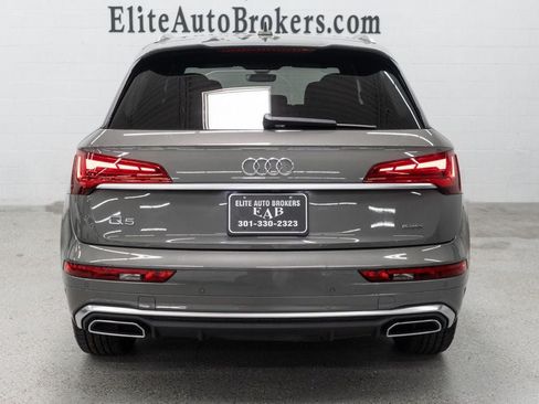 Used 2023 Audi Q5 2.0T Premium w/ Convenience Package AWD/4WD image 4