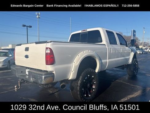 Used 2010 Ford F250 Lariat image 8