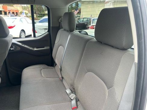 Used 2008 Nissan Frontier SE w/ SE Value Truck Pkg image 15