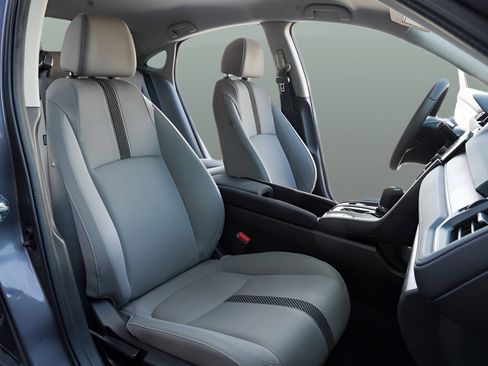 Used 2018 Honda Civic LX image 13