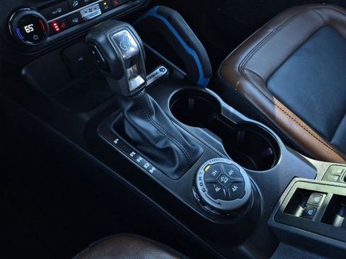 Used 2023 Ford Bronco Outer Banks image 27