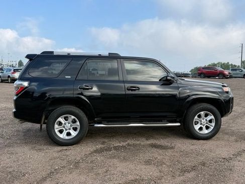 Used 2022 Toyota 4Runner SR5 Premium w/ Wilderness Package (TMS) AWD/4WD image 6