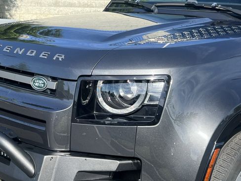 Used 2021 Land Rover Defender 90 X-Dynamic S image 12