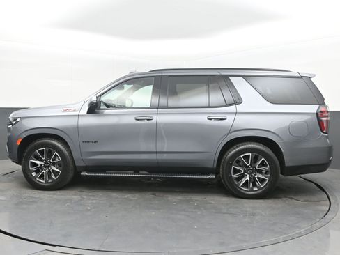 Used 2021 Chevrolet Tahoe Z71 w/ Z71 Off-Road Package AWD/4WD image 5