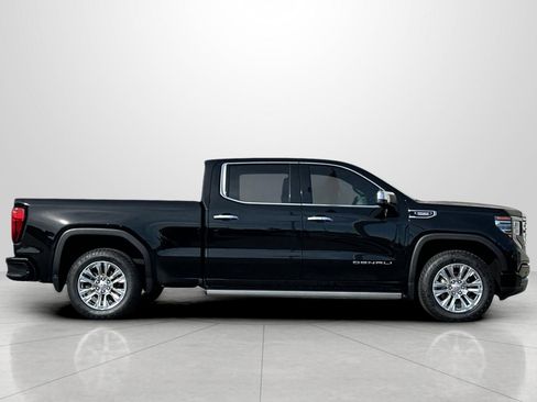 Used 2023 GMC Sierra 1500 Denali w/ Technology Package image 3