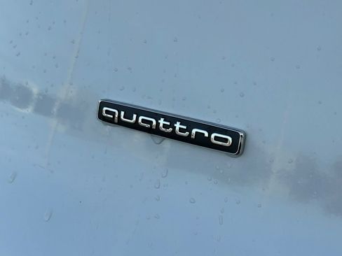 Used 2025 Audi Q5 Premium Plus w/ Premium Plus AWD/4WD image 42