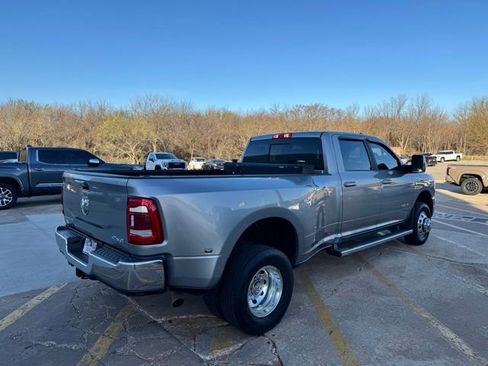Used 2024 RAM 3500 Laramie image 23