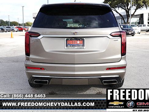 Certified 2023 Cadillac XT6 Premium Luxury image 40