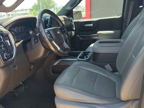 Used 2020 Chevrolet Silverado 1500 LTZ w/ LTZ Premium Package AWD/4WD image 21