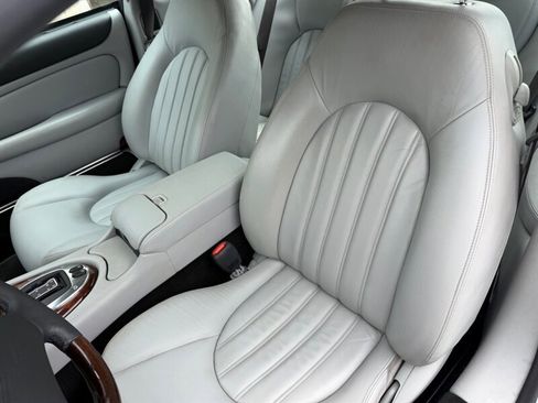 Used 2005 Jaguar XK8 Coupe RWD image 15