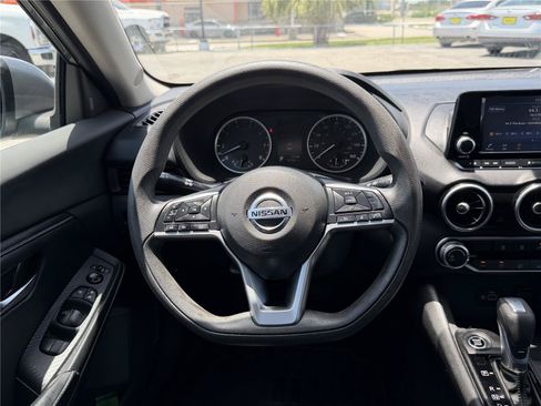 Used 2022 Nissan Sentra S FWD image 19