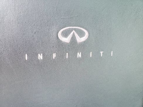 Used 2003 INFINITI G35 Coupe w/ Premium Pkg RWD image 30