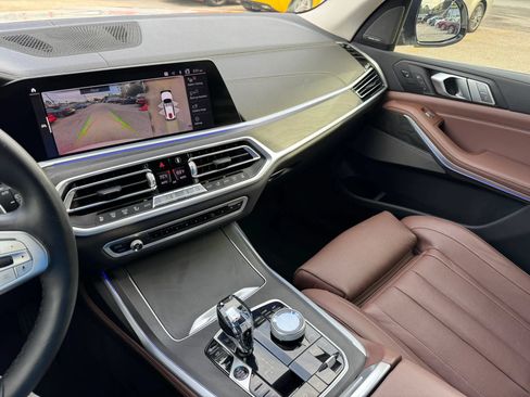 Used 2020 BMW X7 xDrive40i w/ Executive Package AWD/4WD image 45