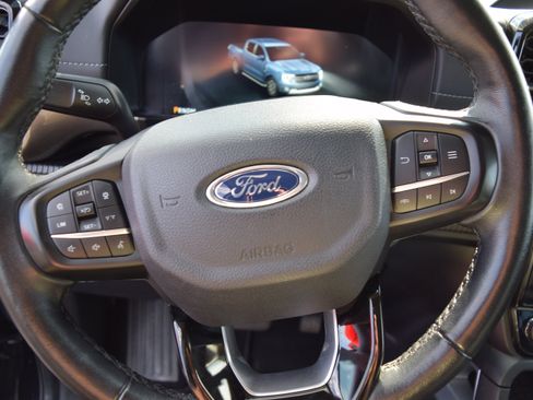 Certified 2024 Ford Ranger Lariat w/ Trailer Tow Package AWD/4WD image 11