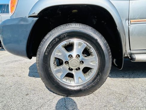 Used 2001 Nissan Pathfinder SE RWD image 20