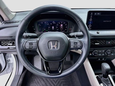 Certified 2024 Honda Accord EX-L image 13