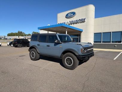 Used 2023 Ford Bronco Badlands w/ Sasquatch Package