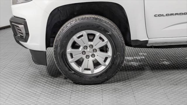 Used 2022 Chevrolet Colorado LT w/ Fleet Safety Package RWD image 29