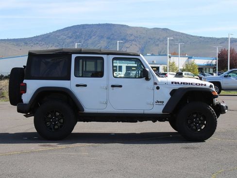 Used 2018 Jeep Wrangler Unlimited Rubicon AWD/4WD image 7