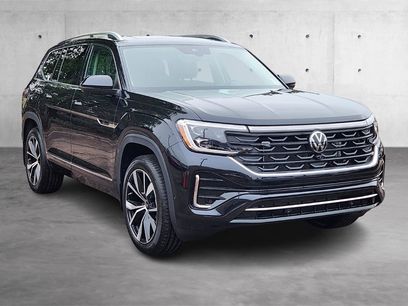 New 2025 Volkswagen Atlas SEL Premium R-Line