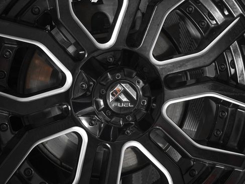 Used 2021 GMC Yukon Denali AWD/4WD image 36