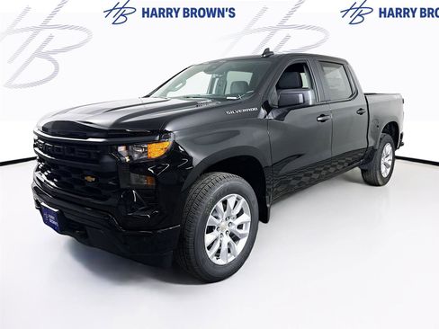 New 2026 Chevrolet Silverado 1500 Custom AWD/4WD image 1