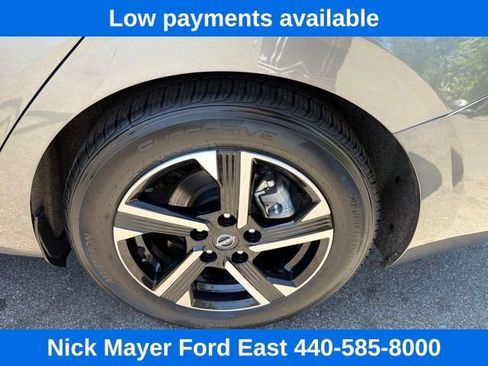 Used 2024 Nissan Sentra SV FWD image 27