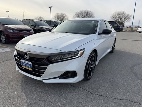 Used 2022 Honda Accord Sport Special Edition image 8