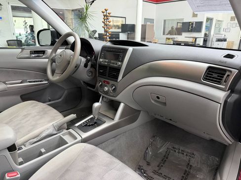 Used 2010 Subaru Forester 2.5X Premium w/ Popular Equipment Group 1A AWD/4WD image 18