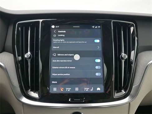 New 2026 Volvo V60 B5 Cross Country Plus w/ Protection Package Premier image 17