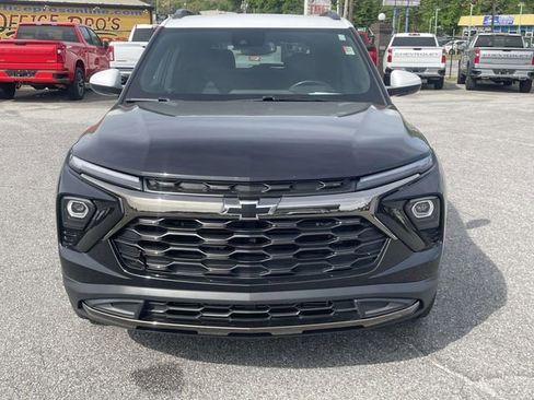 Used 2024 Chevrolet TrailBlazer ACTIV w/ Convenience Package FWD image 10