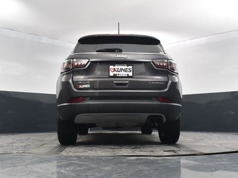 Used 2022 Jeep Compass Limited image 47