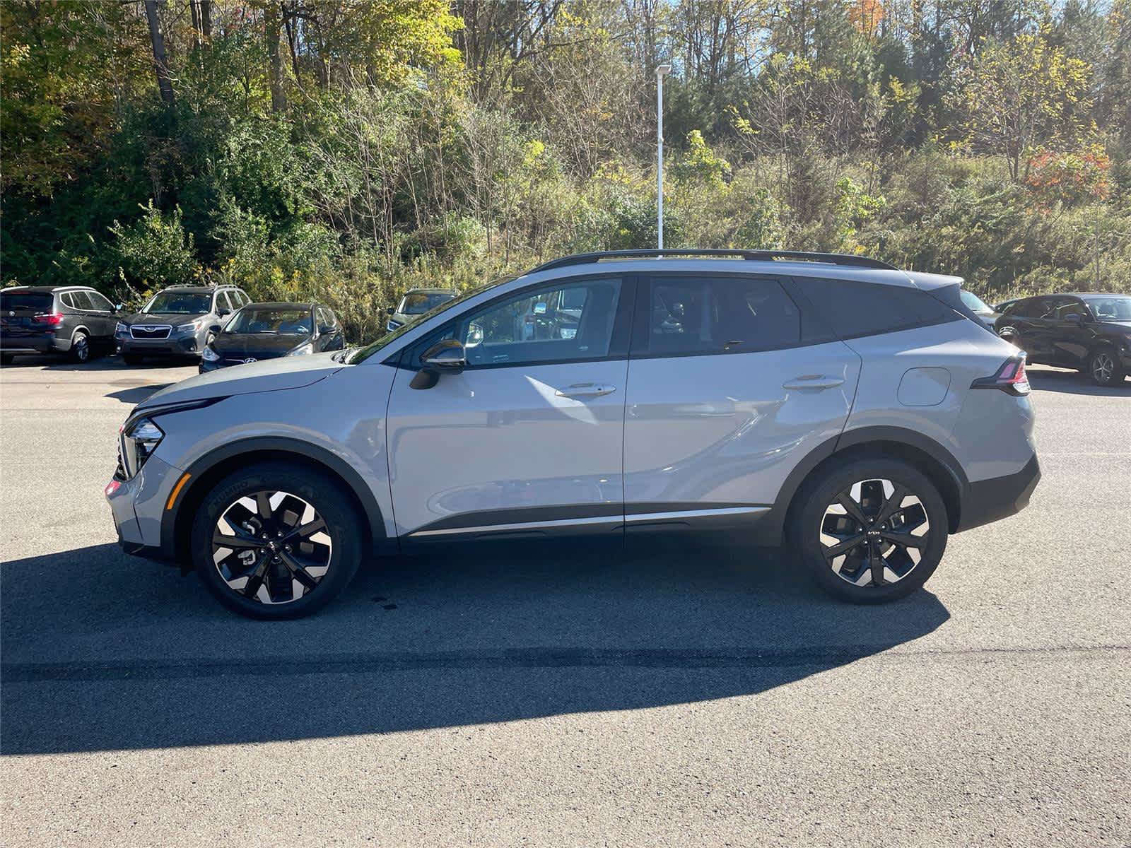 Used 2023 Kia Sportage X-Line w/ X-Line Premium Package AWD/4WD image 2