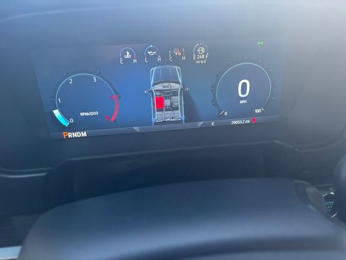 Used 2024 Ford F350 Lariat w/ Chrome Package image 35