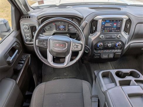 Used 2022 GMC Sierra 2500 SLE w/ SLE Value Package; image 31