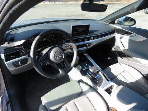Used 2019 Audi A4 2.0T Premium Plus image 11