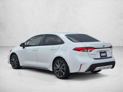 Used 2021 Toyota Corolla SE FWD image 7