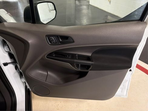 Used 2020 Ford Transit Connect XL FWD image 24