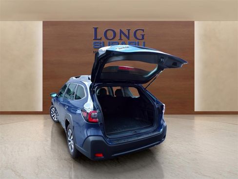 Certified 2025 Subaru Outback image 10