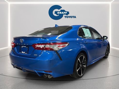 Used 2019 Toyota Camry XSE FWD image 8