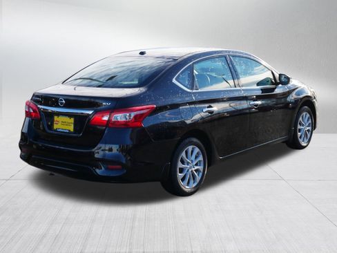 Used 2019 Nissan Sentra SV image 7